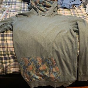 On the byas - men’s sweatshirt - size M